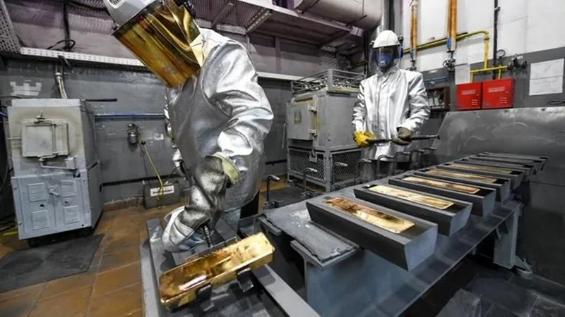 Hong Kong: The New Route for Russian Gold