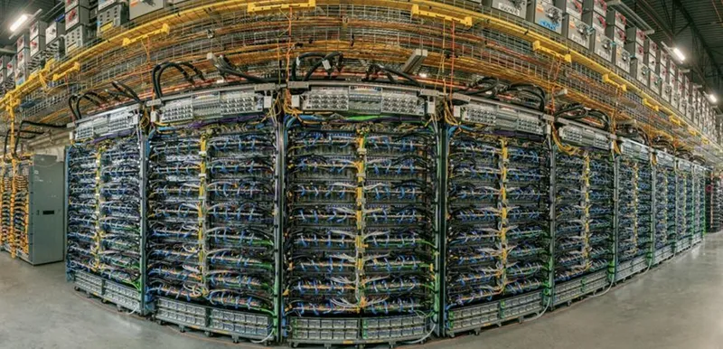 Alphabet : l’empire des interfaces