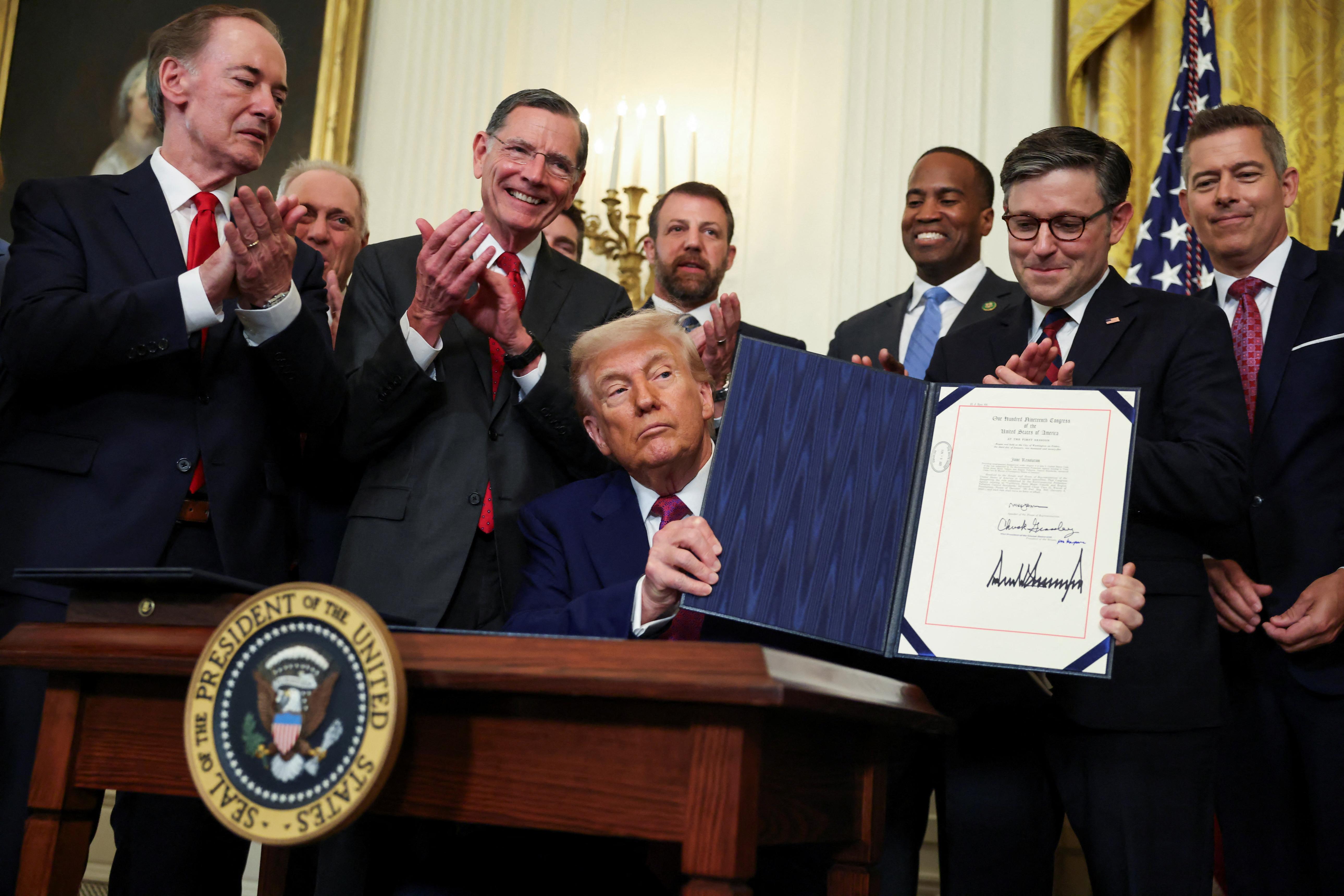 Russie : Washington transforme les sanctions énergétiques en tarifs extraterritoriaux