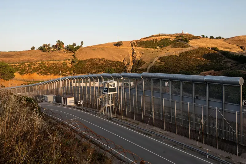 Morocco–Spain: The Trap of Territorial Symmetry